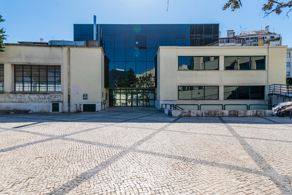 Clínica Instituto Superior Técnico Medifides, Av. Rovisco Pais, 1049-001 Lisboa
